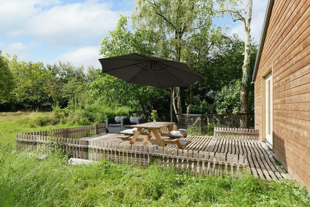 Bos En Beek Bed & Breakfast Ulvenhout Exterior photo